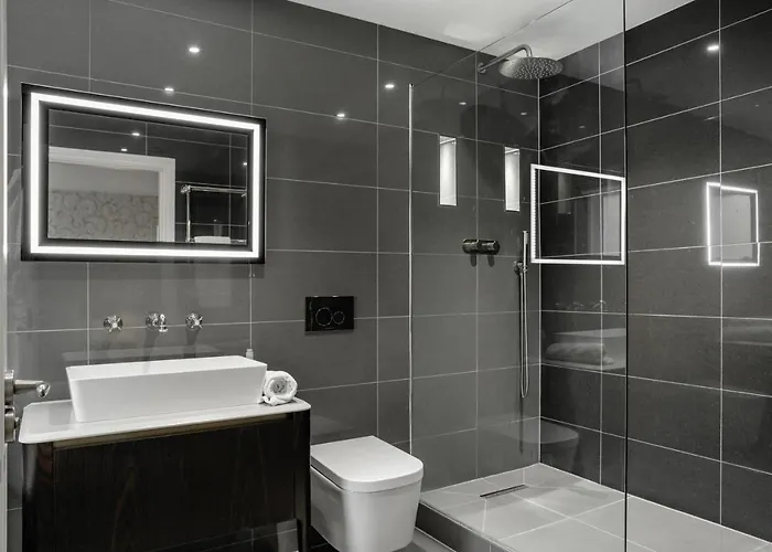 The Luxury Penthouse *